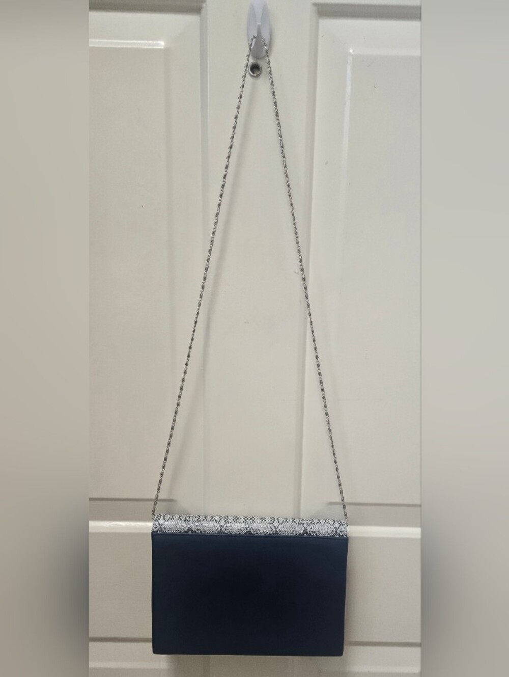 Unbranded Navy Blue, Gray Clutch Wristlet with Silver Chain Strap - Picture 6 of 17
